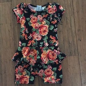Dotdotsmile HTF floral Romper